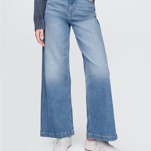 GAP Wide Leg Ankle Jeans